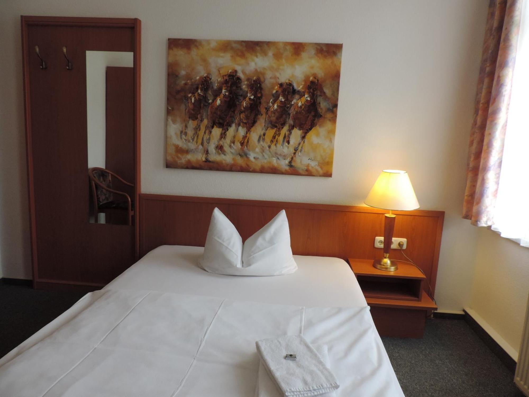 Hotel Carl Von Clausewitz Burg bei Magdeburg Camera foto